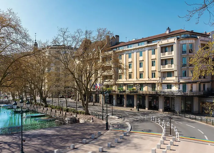 Le Splendid Hotel Lac D'Annecy - Handwritten Collection